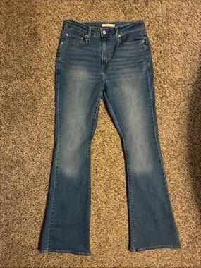 Levi’s 726 high rise flare jeans - size 32